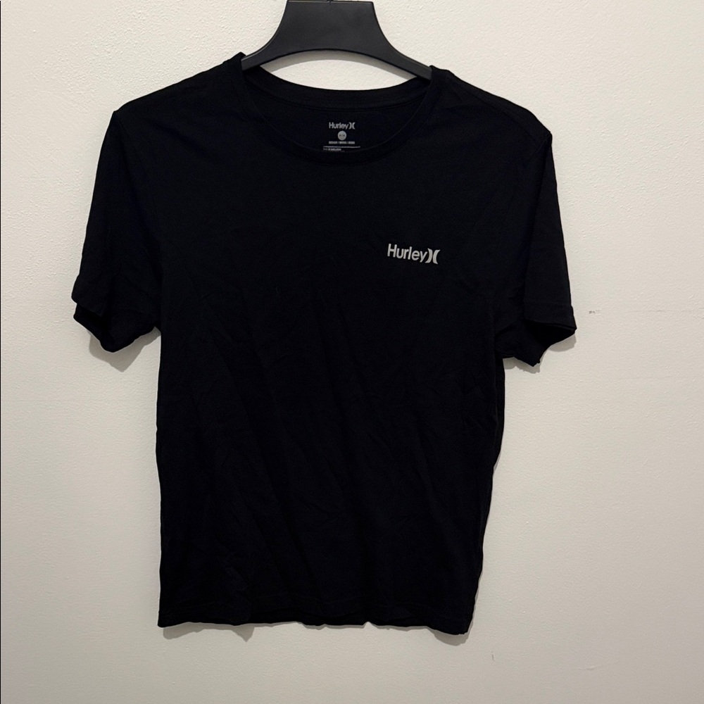 Men’s Hurley black shirt
